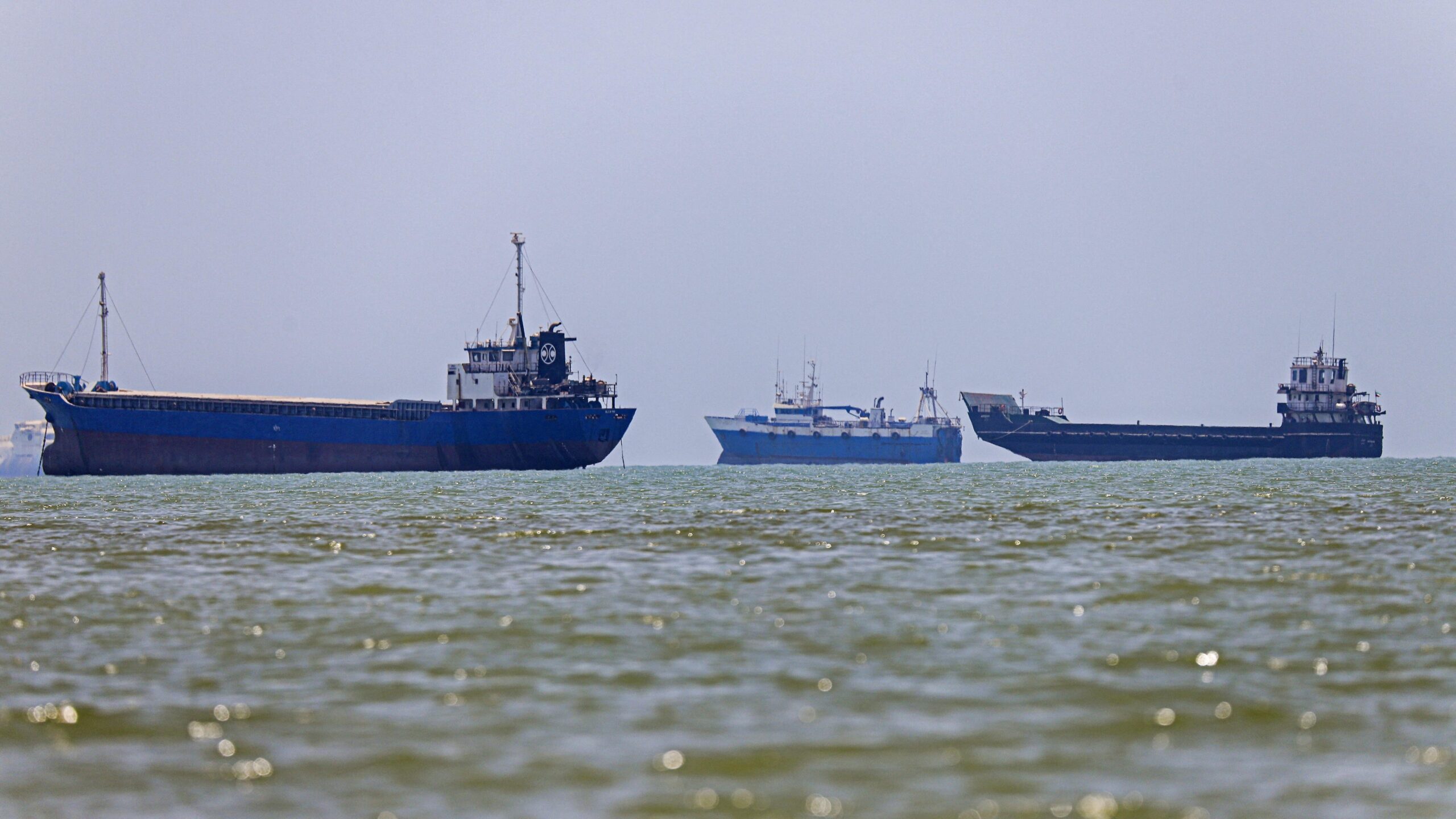 From Hormuz to Suez: the chokepoints of global power