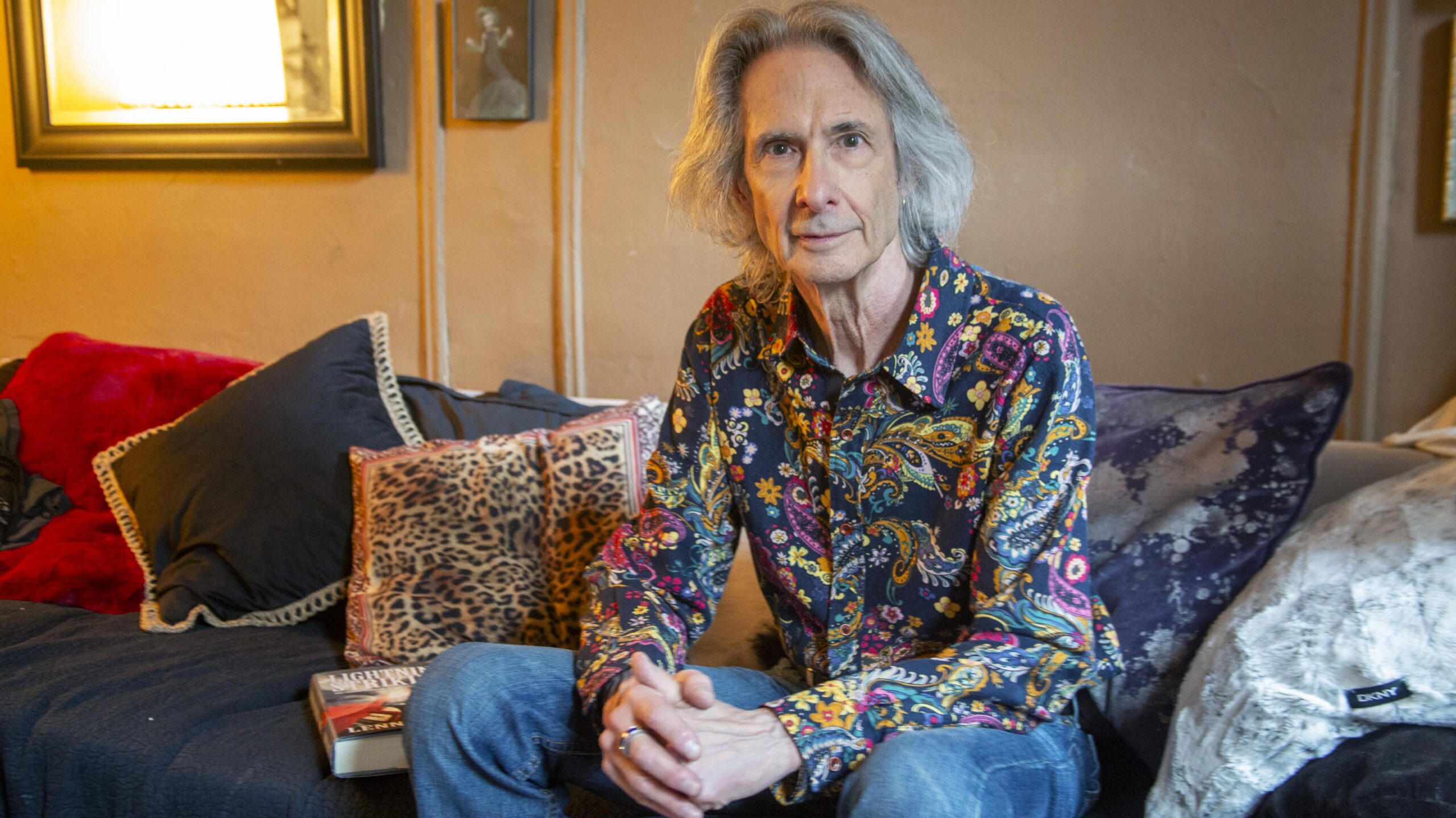 ‘Music belongs to the moment’: Patti Smith’s guitarist Lenny Kaye is ‘Goin’ Local’
